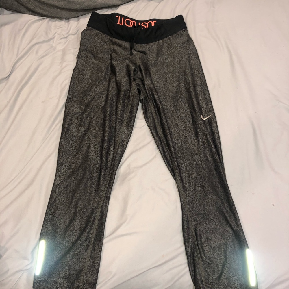 Nike 3/4 Running Leggings